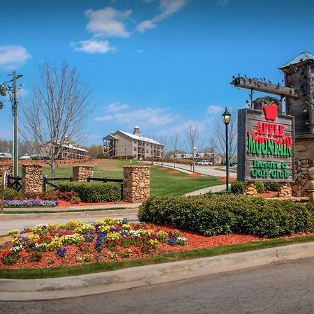 Holiday Inn Club Vacations Apple Mountain Resort At Clarkesville Exterior photo